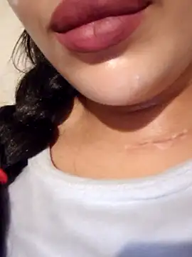 Sexlove1xo live sex cam