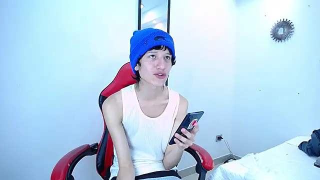 Emo_Boy_ live sex cam