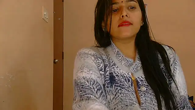 Cute-Simmi69 live sex cam