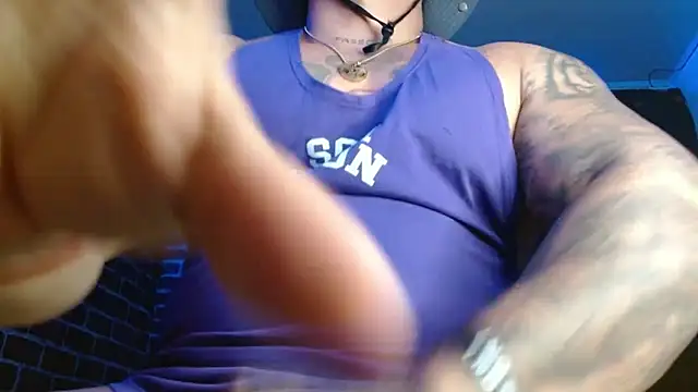 jordan_bigcock_'s cam snapshot