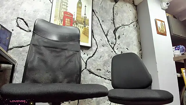 Maxi_thebig_daddy live sex cam