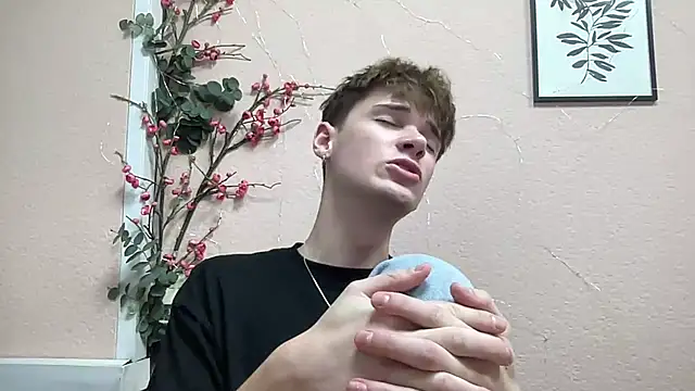 Milk_Guy live sex cam