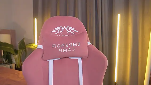 Kim_Oberlin_ live sex cam