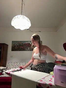 NaughtyAmore's web cam