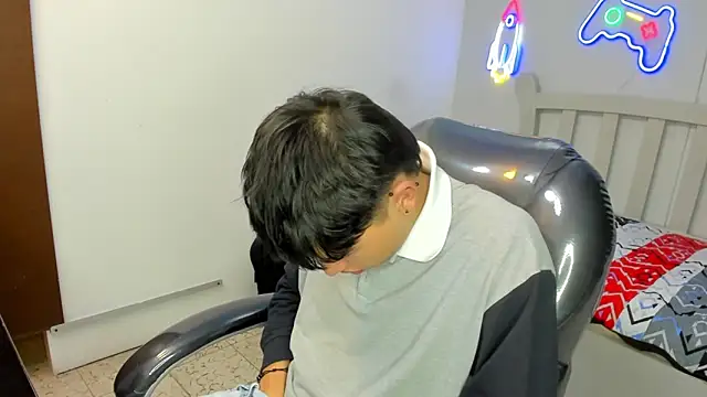 StiwenTwink live sex cam