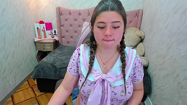 Lianngrace's cam snapshot