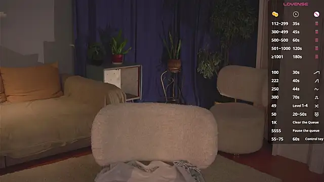 its_me_lissa_'s cam snapshot