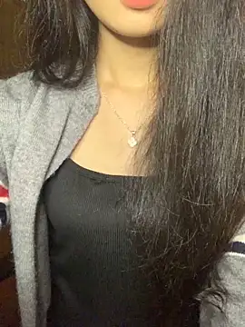 Nhinhi18's cam snapshot