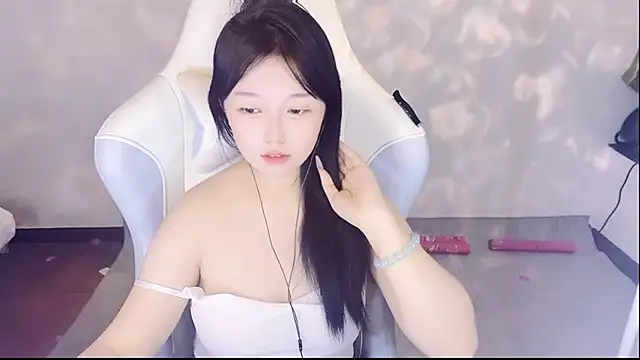 -huahua-'s cam snapshot