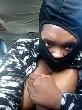 Kreamykoko69's cam snapshot