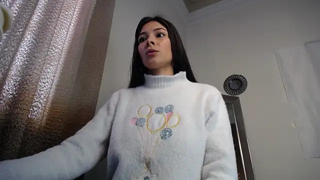 Aleska_Miami's cam snapshot