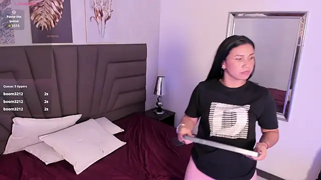 Sofi_Perez_'s cam snapshot