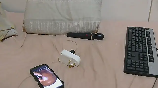 maskedjezebelbaddie's cam snapshot