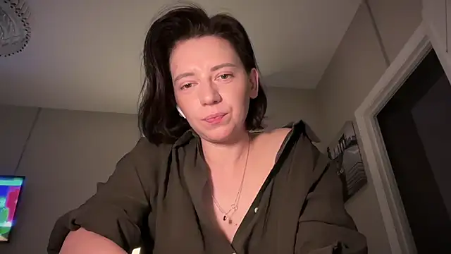 Take_Me_Awayy's cam snapshot