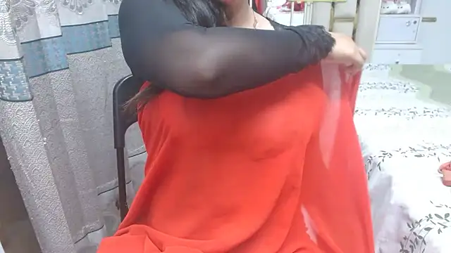 Lovelywife786's cam snapshot