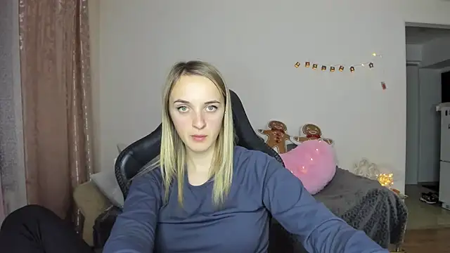 RouseReed's cam snapshot