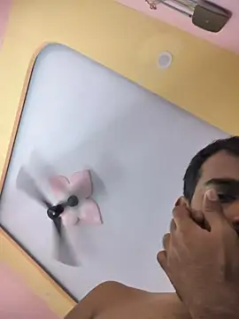 Mona_kunal live sex cam