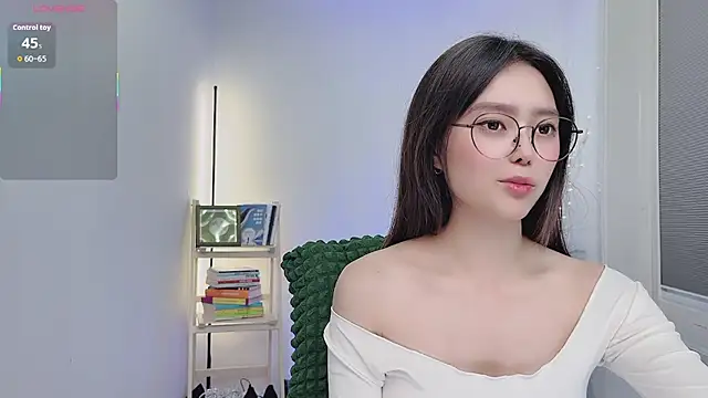 Natasha2025 live sex cam