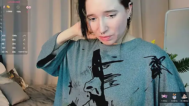 lilithlunna's cam snapshot