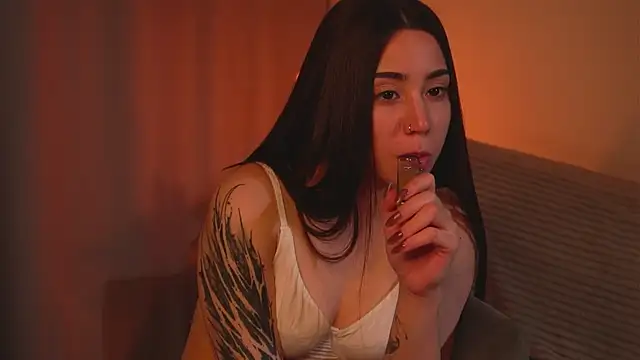 purrpie's cam snapshot