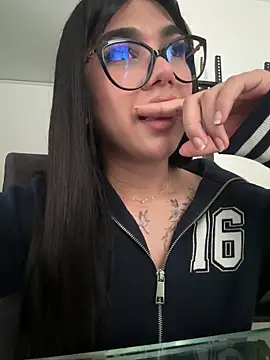 RoseCassie live sex cam