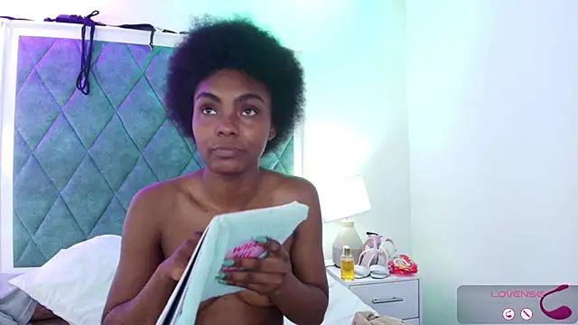 Asha_zuri_and_adam's cam snapshot