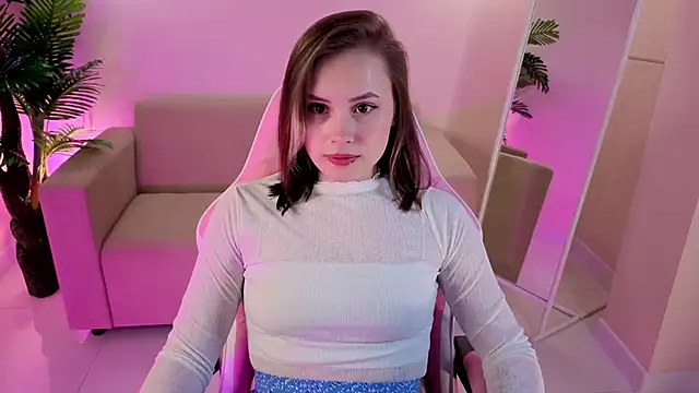 Emily_Bridget's cam snapshot