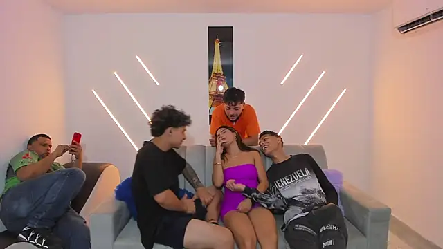 brutal_sex_room2k's cam snapshot