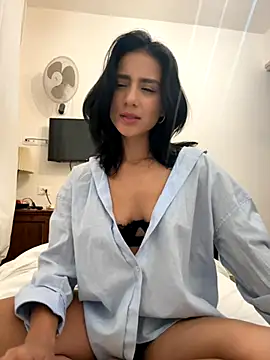 Ale_Lewis live sex cam
