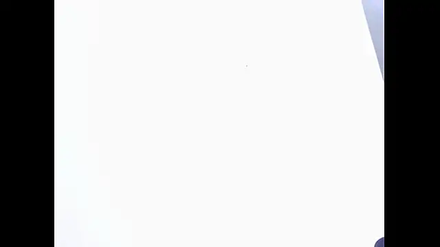 Deraphine10's cam snapshot