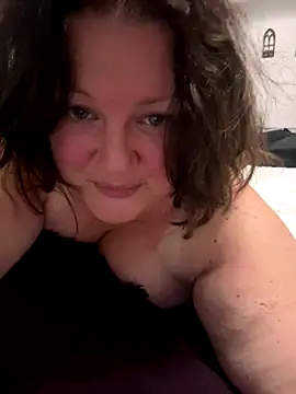 RealWoman84's cam snapshot