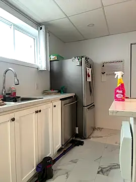 CurvesNChaos's cam snapshot