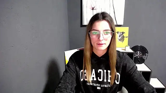 lady_olivia_'s cam snapshot