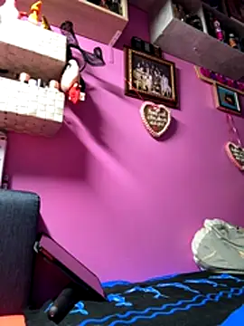 sexymelli18 live sex cam