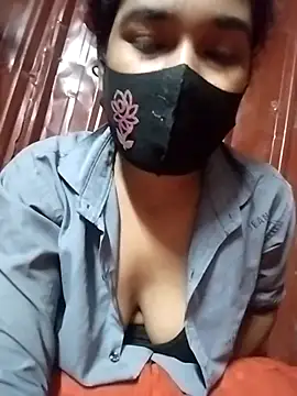 cute-kiron's cam snapshot