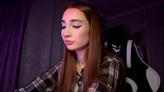 HollyPaw's cam snapshot