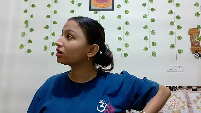 Aleena_Rai live sex cam