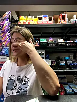 Andrea_19blonde live sex cam