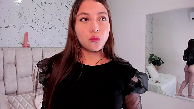 MadisonnLee's cam snapshot