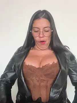 Nathaly_12 live sex cam