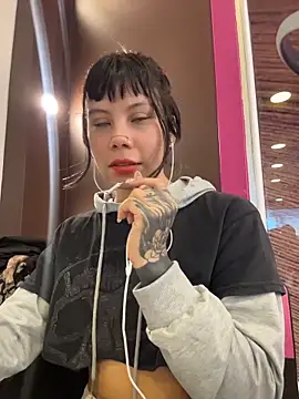 EemaHaruki live sex cam