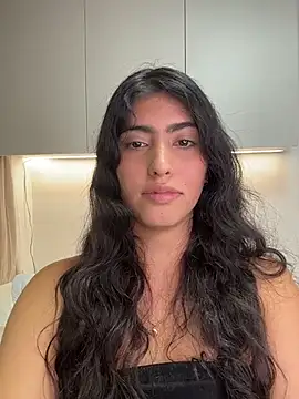 Gaby_zahir_'s cam snapshot