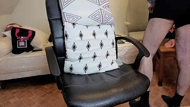 SteveStiffbone live sex cam