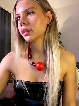 MistressMommyKate's cam snapshot