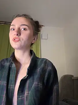 hotAssHell_'s web cam