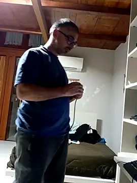 mipiacitanto93 live sex cam