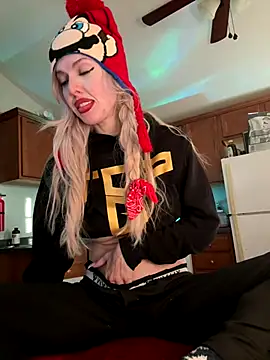 propertyofdaddy's cam snapshot