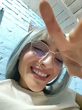 Dani-peggin's cam snapshot