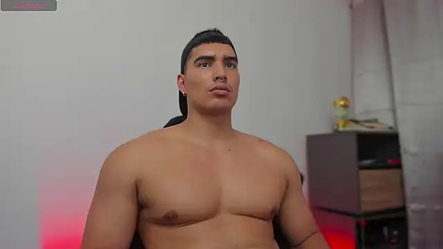 JamesGraay live sex cam