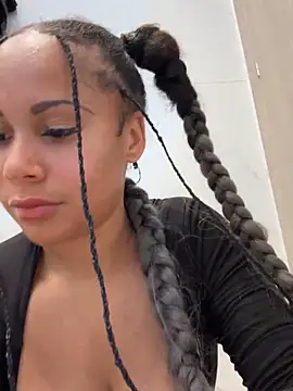 HaileyDiana live sex cam